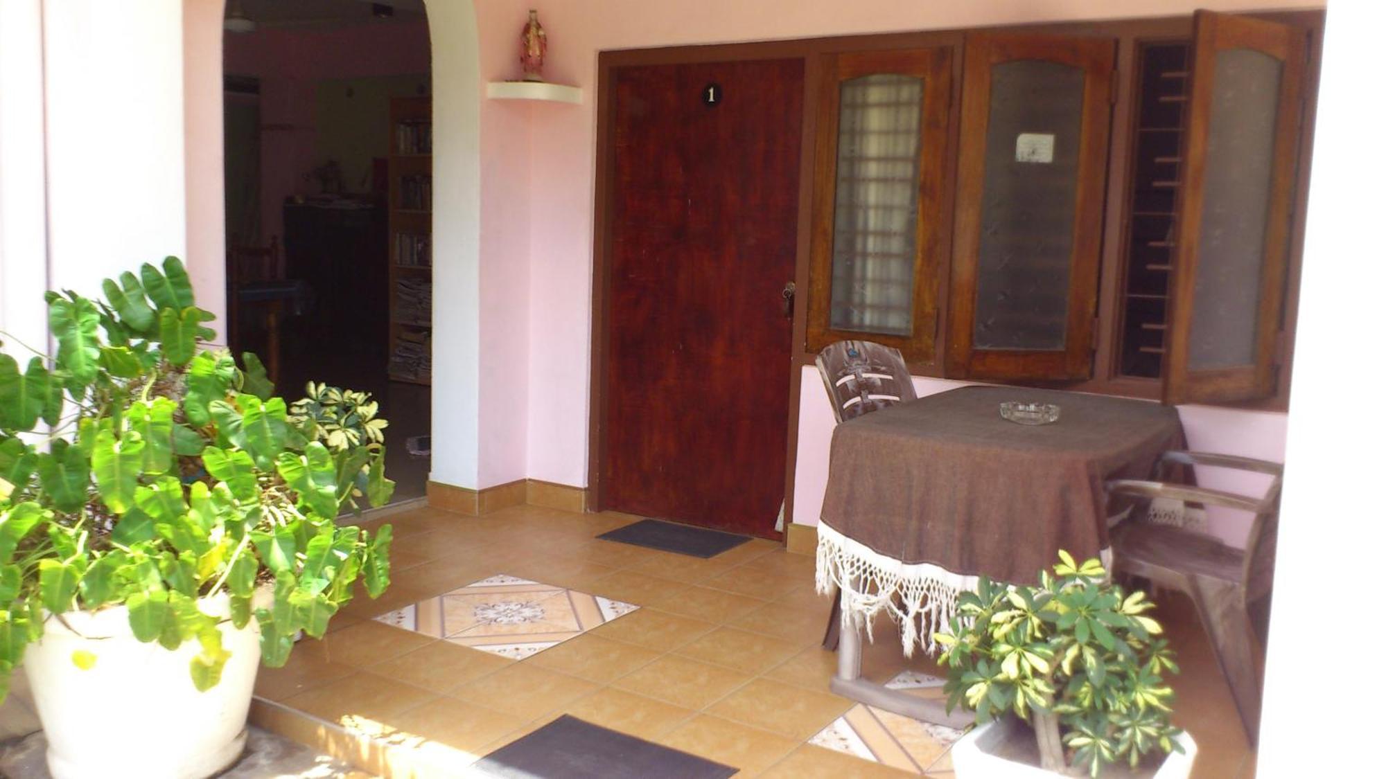 Ocean View Tourist Guest House At Negombo Beach Near The Airport Exterior foto