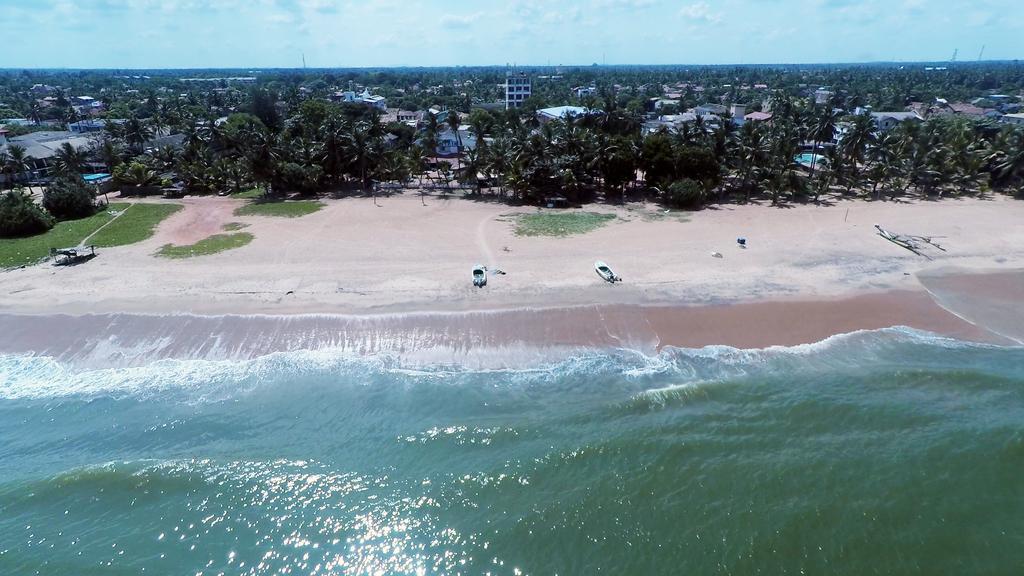 Ocean View Tourist Guest House At Negombo Beach Near The Airport Exterior foto